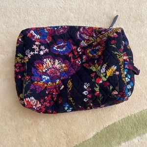 Vera Bradley Cosmetic Bad